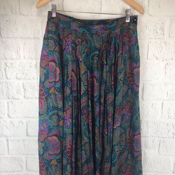 Harvest Time Vintage Skirt  - Picture 2 of 6